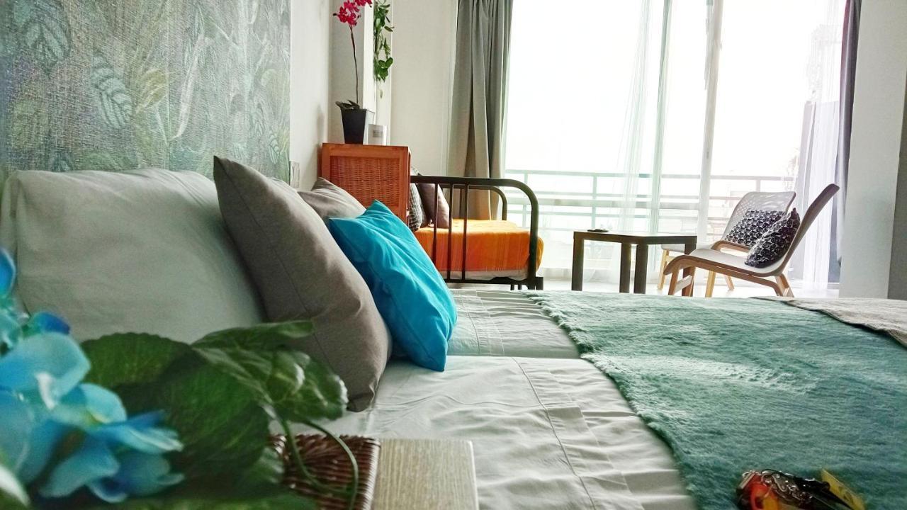 Sunshine Apartments Vistas Al Mar Malaga Bagian luar foto