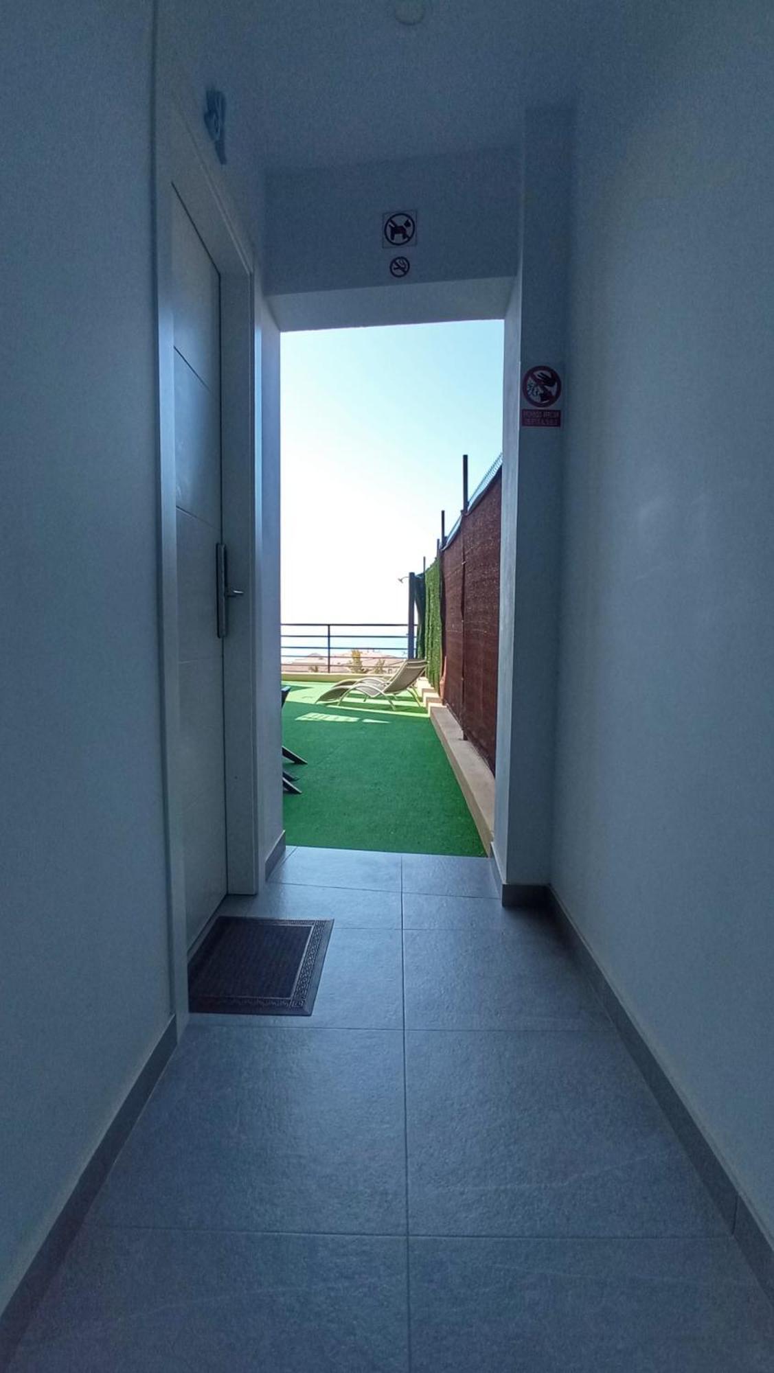 Sunshine Apartments Vistas Al Mar Malaga Bagian luar foto